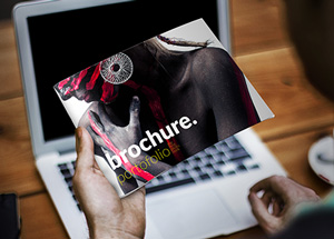 Download A5 Horizontal Brochure Mockup Graphicburger
