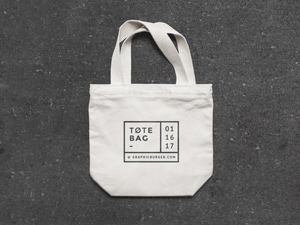 Download Small Canvas Tote Bag Mockup Graphicburger PSD Mockup Templates